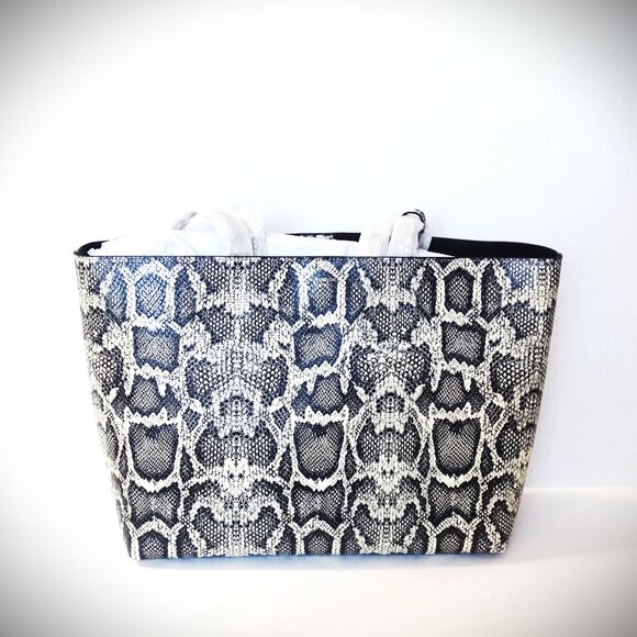 KURT GEIGER Chelsea Genuine Open White Color Leather Shopper Bag with Pouch - Picture 6 of 9